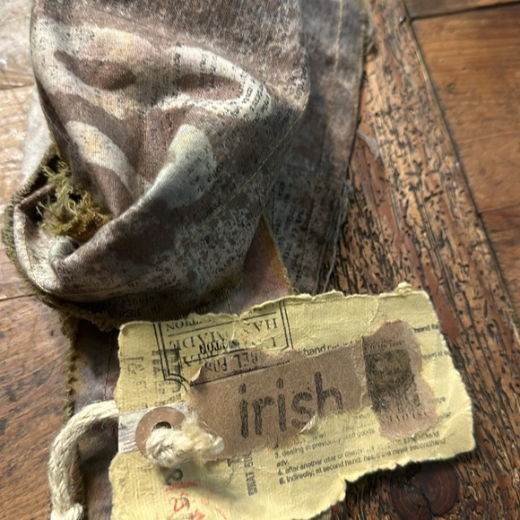 1 LEFT // scrap bandanas - Picture 10 of 16